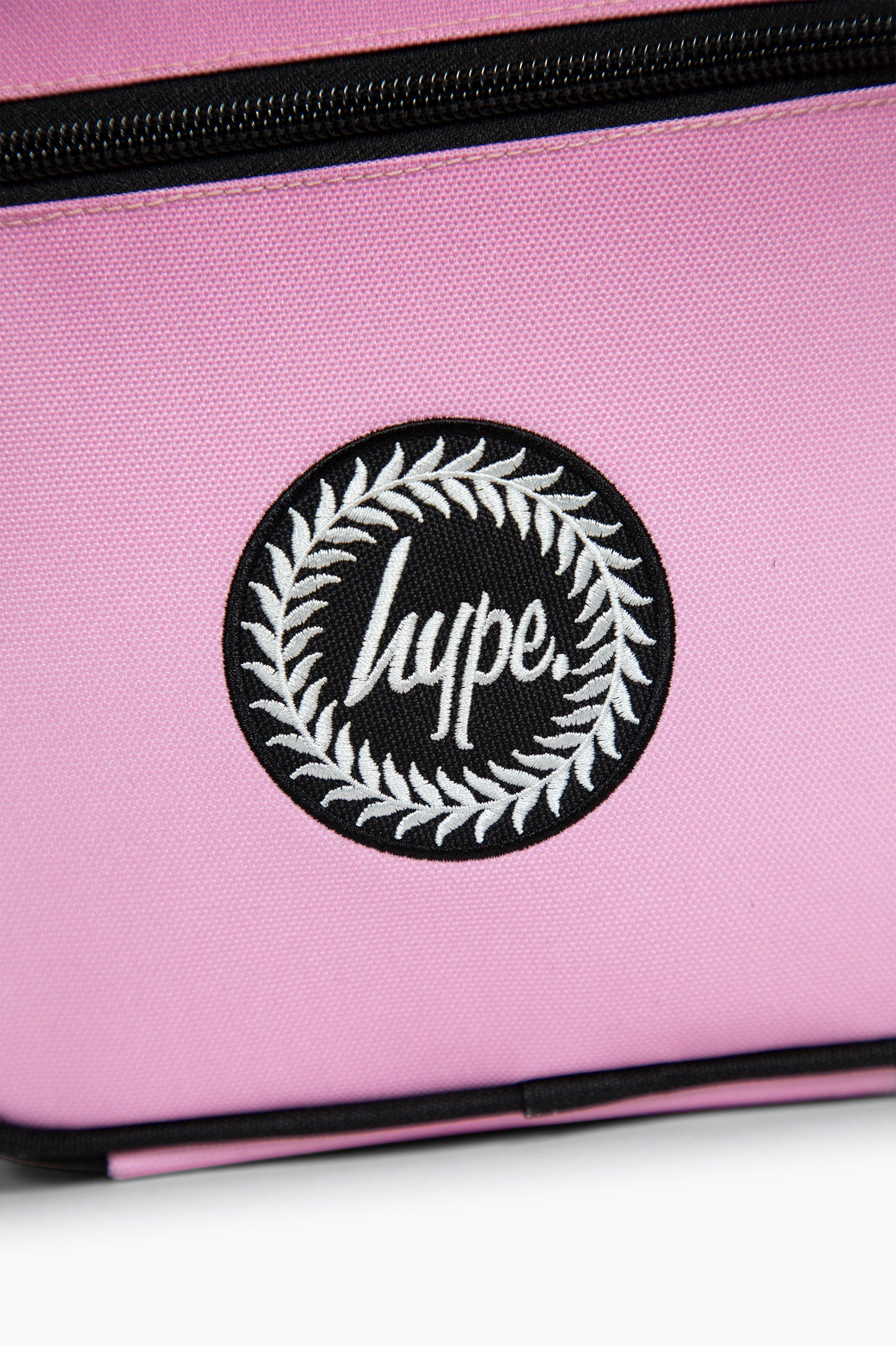 Hype Girls Berry Fade Lunch Box