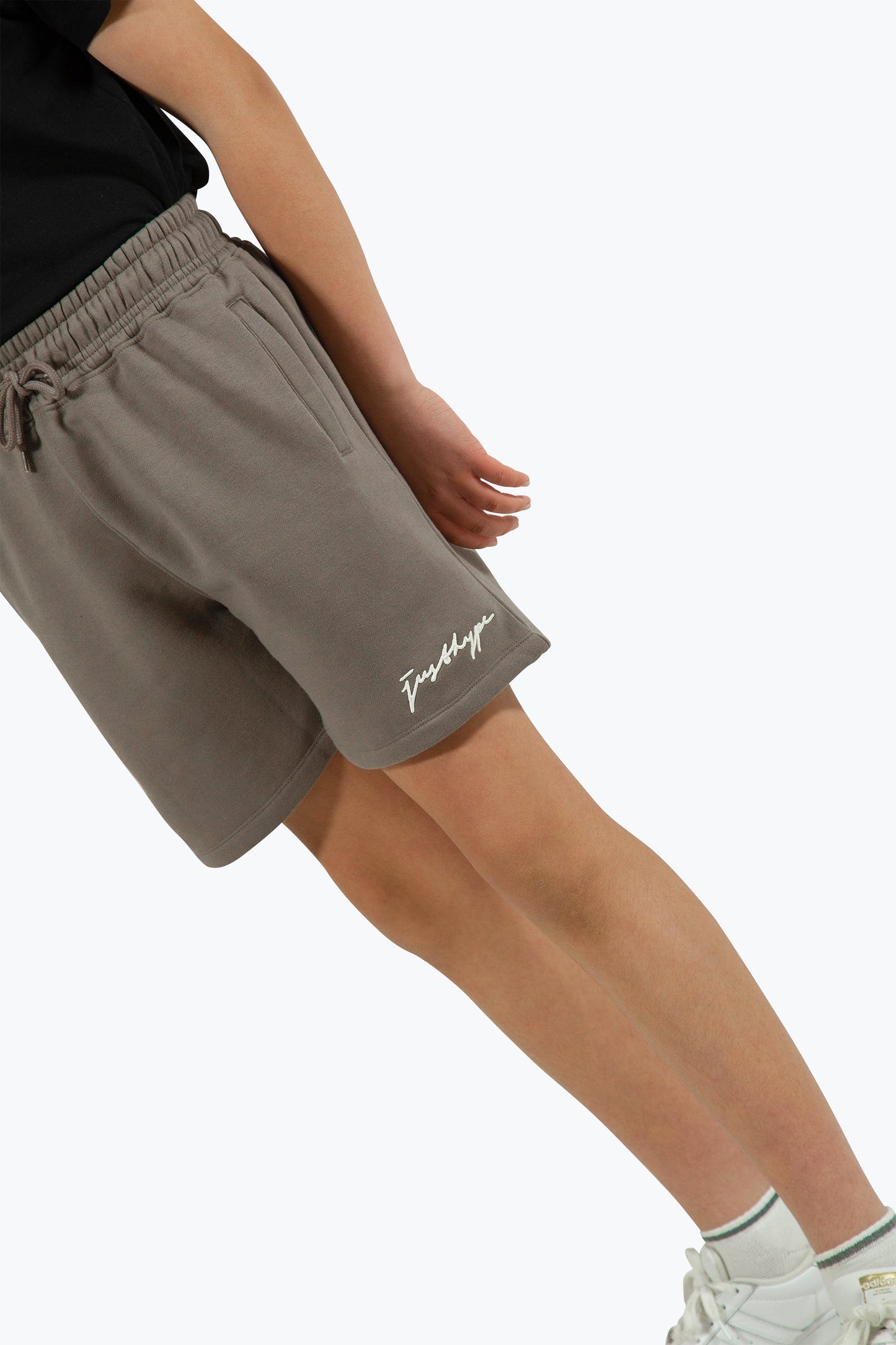 HYPE BOYS BROWN SCRIBBLE SHORTS