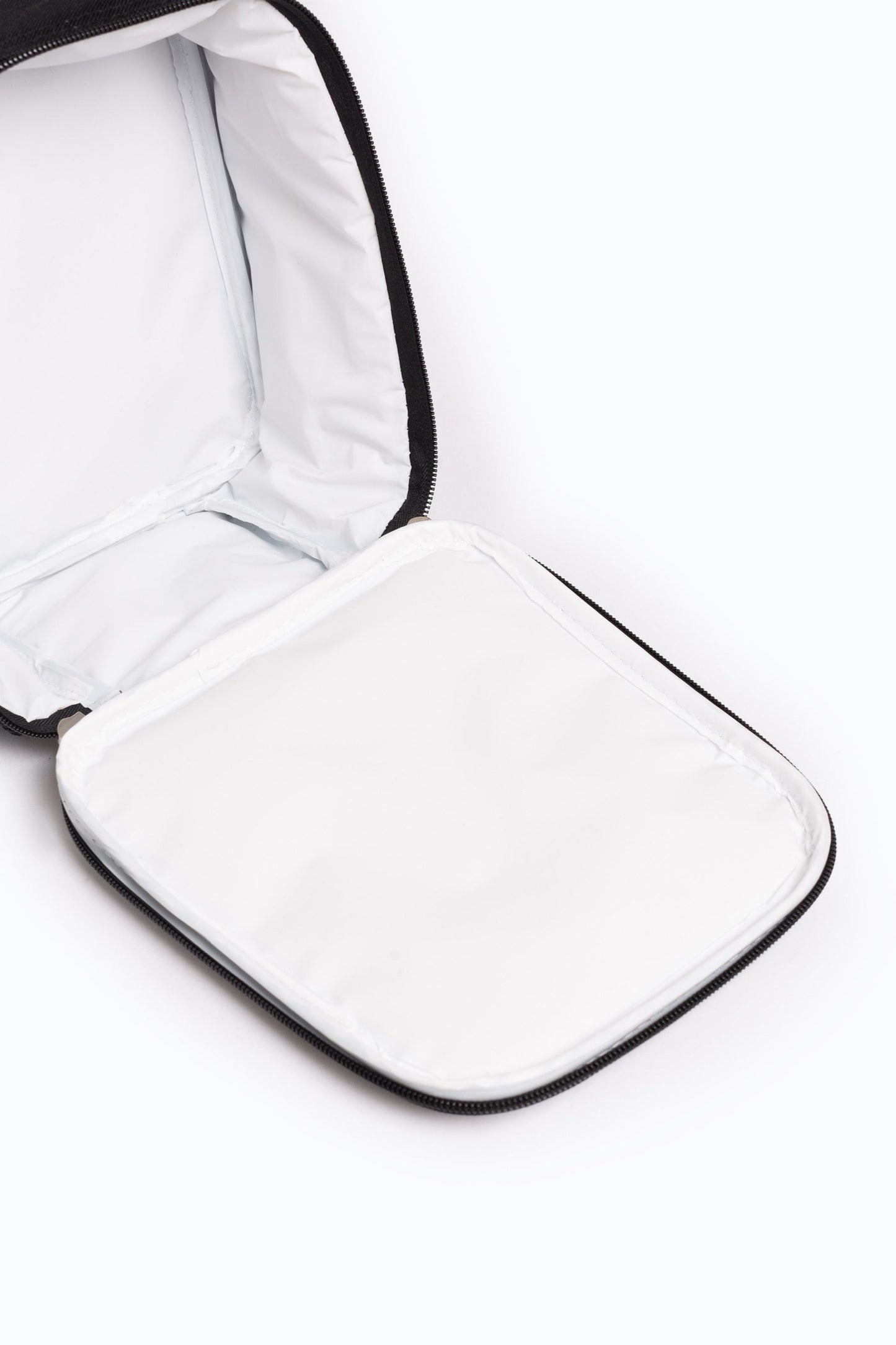 HYPE BOYS MULTI WAVEY BLUR LUNCH BOX