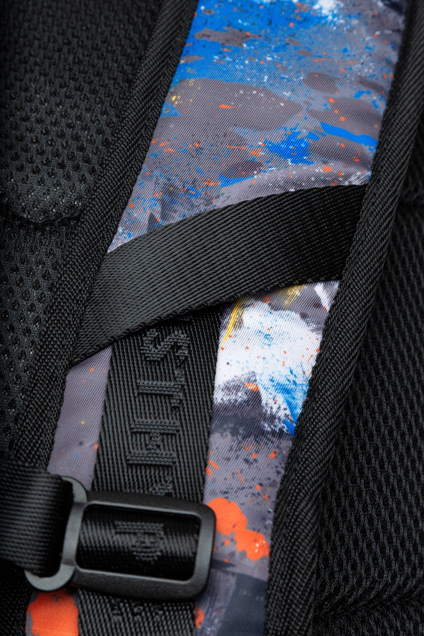 HYPE PAINTERS DISCOVERY MAXI BACKPACK