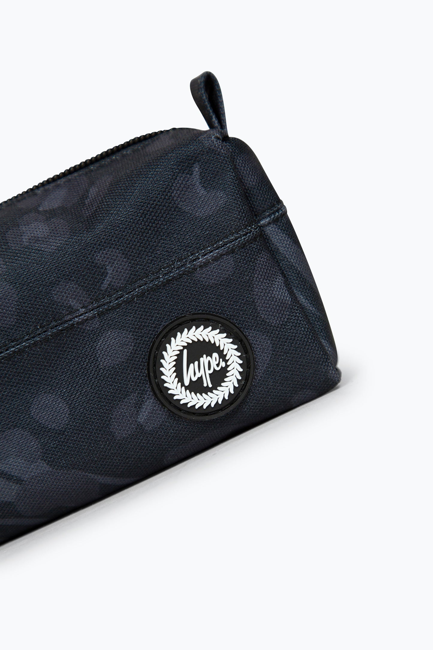 HYPE MONO ANIMAL PRINTS PENCIL CASE