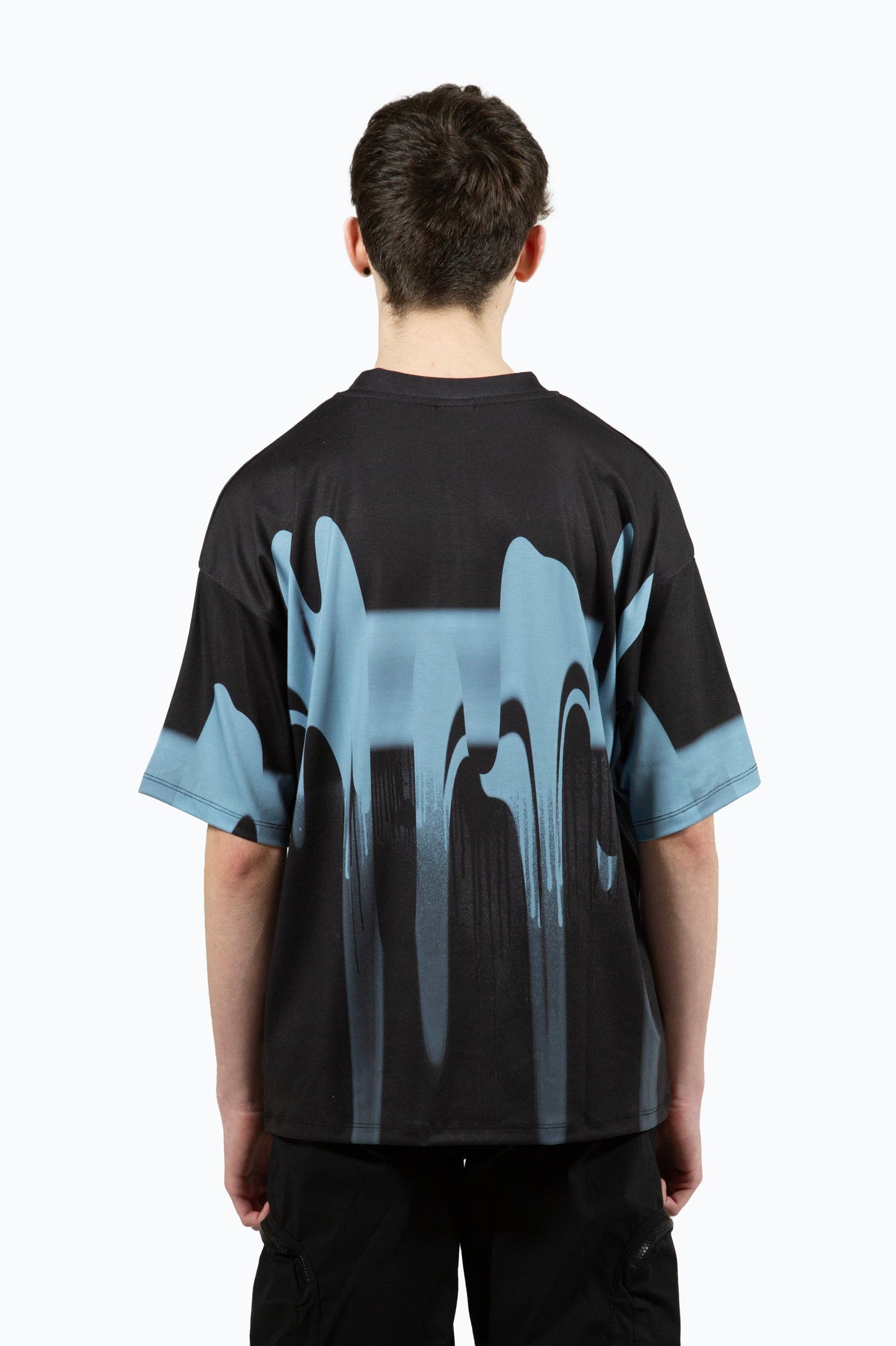 HYPE BOYS MULTI BLUE BLUR PAINT SMALL SCRIPT T-SHIRT