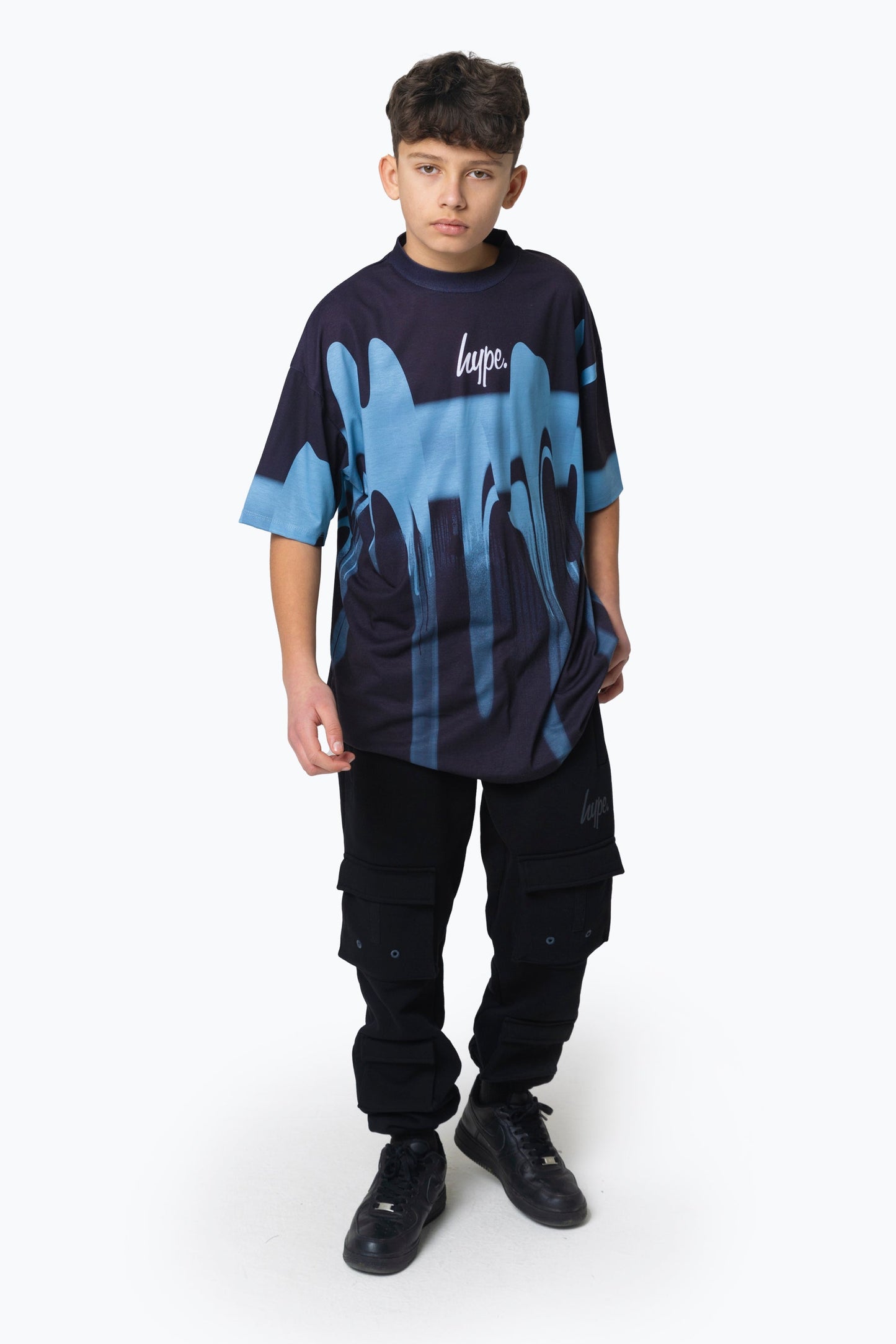 HYPE BOYS MULTI BLUE BLUR PAINT SMALL SCRIPT T-SHIRT