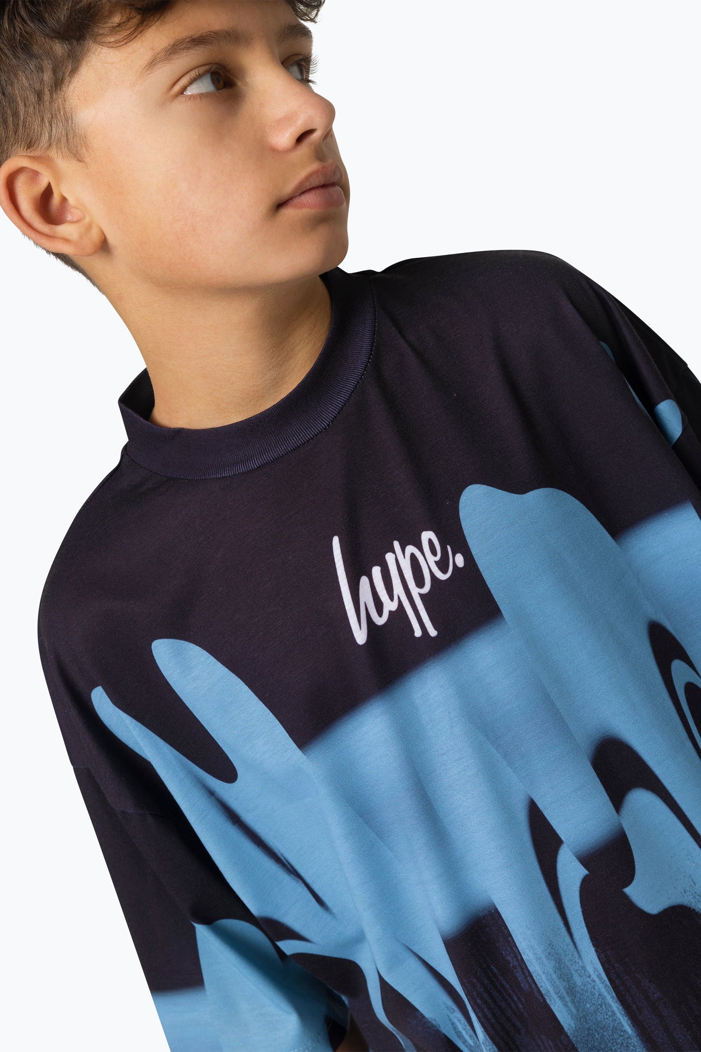 HYPE BOYS MULTI BLUE BLUR PAINT SMALL SCRIPT T-SHIRT