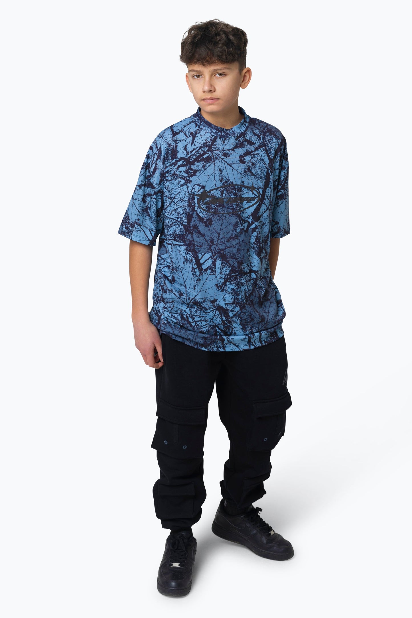 HYPE BOYS MULTI Y2K BLUE LEAF T-SHIRT