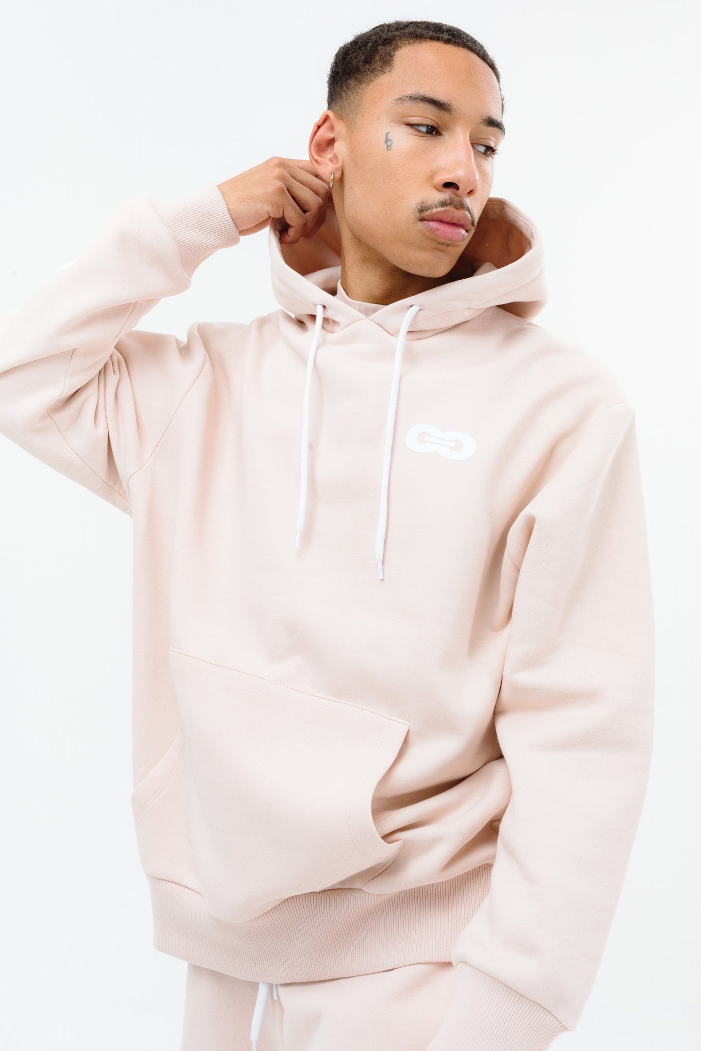 CONTINU8 LIGHT PINK OVERSIZED HOODIE