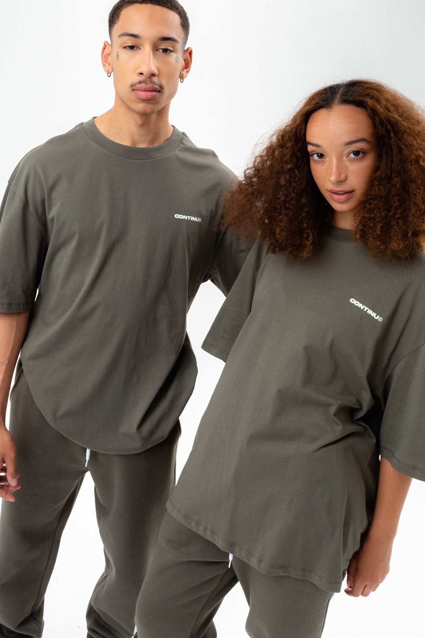 CONTINU8 KHAKI OVERSIZED T-SHIRT