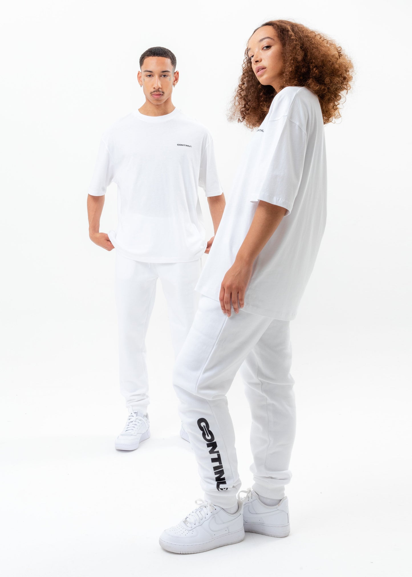 CONTINU8 WHITE OVERSIZED T-SHIRT