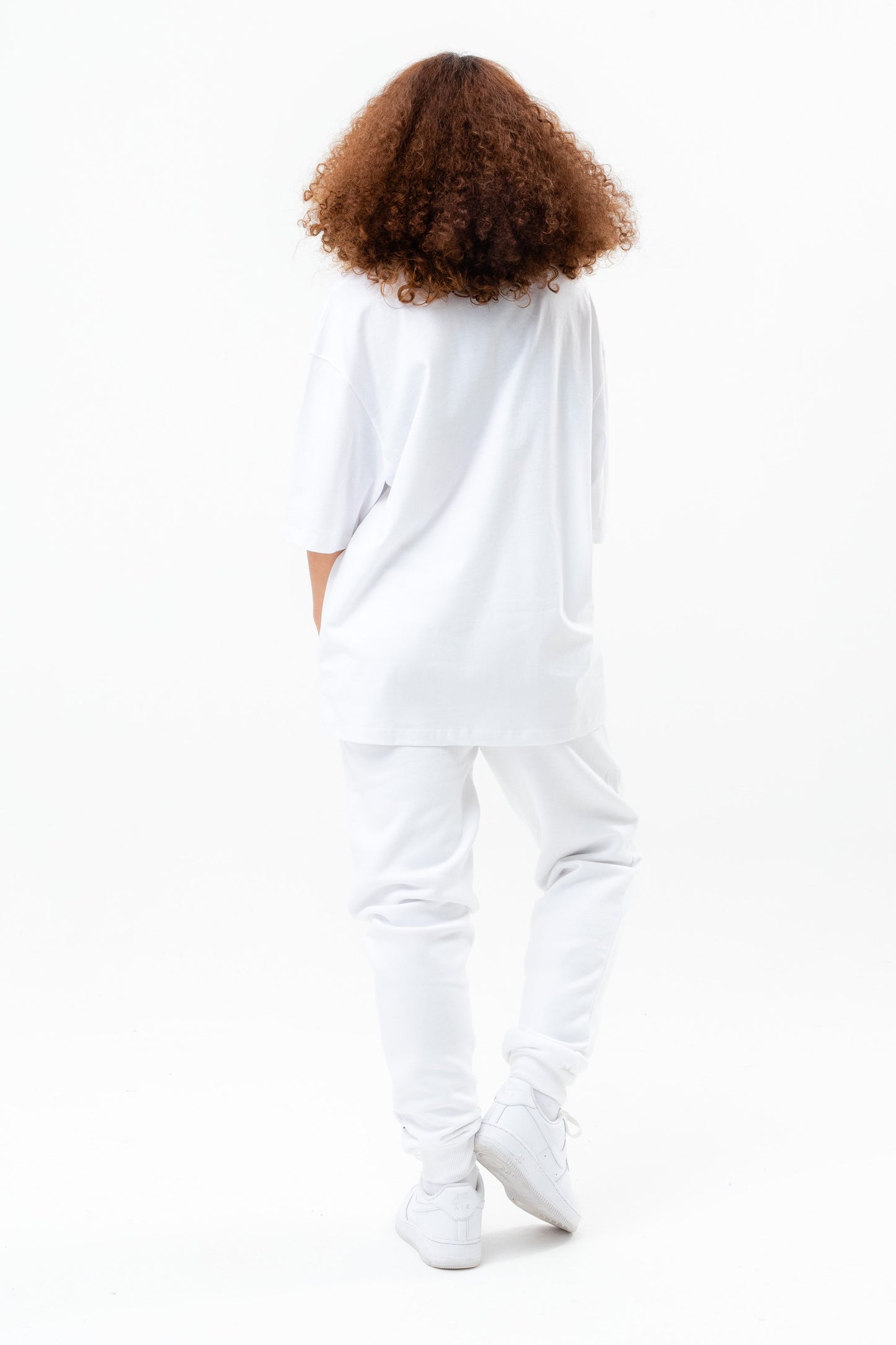 CONTINU8 WHITE OVERSIZED T-SHIRT