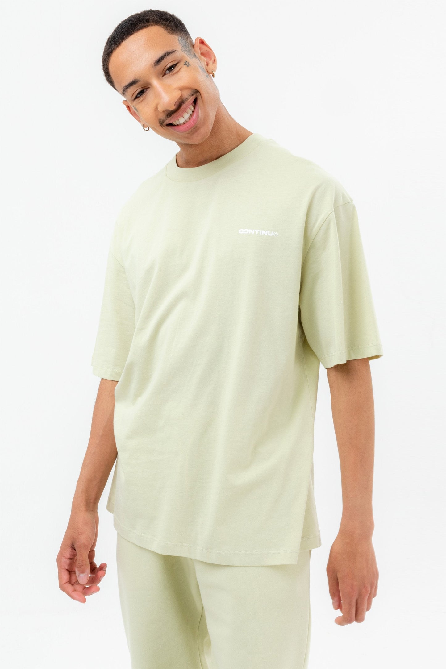 CONTINU8 LIGHT GREEN OVERSIZED T-SHIRT