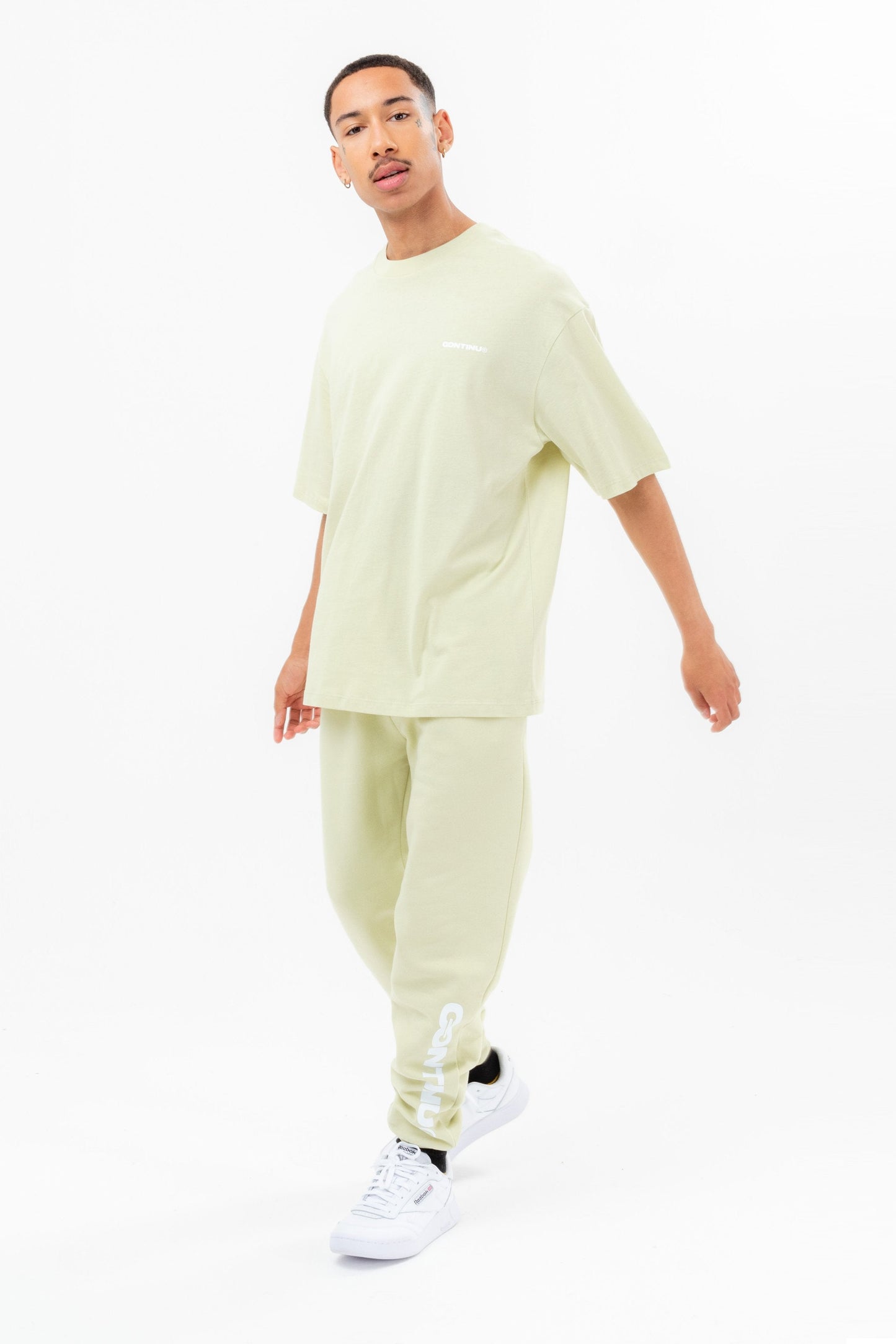 CONTINU8 LIGHT GREEN OVERSIZED T-SHIRT