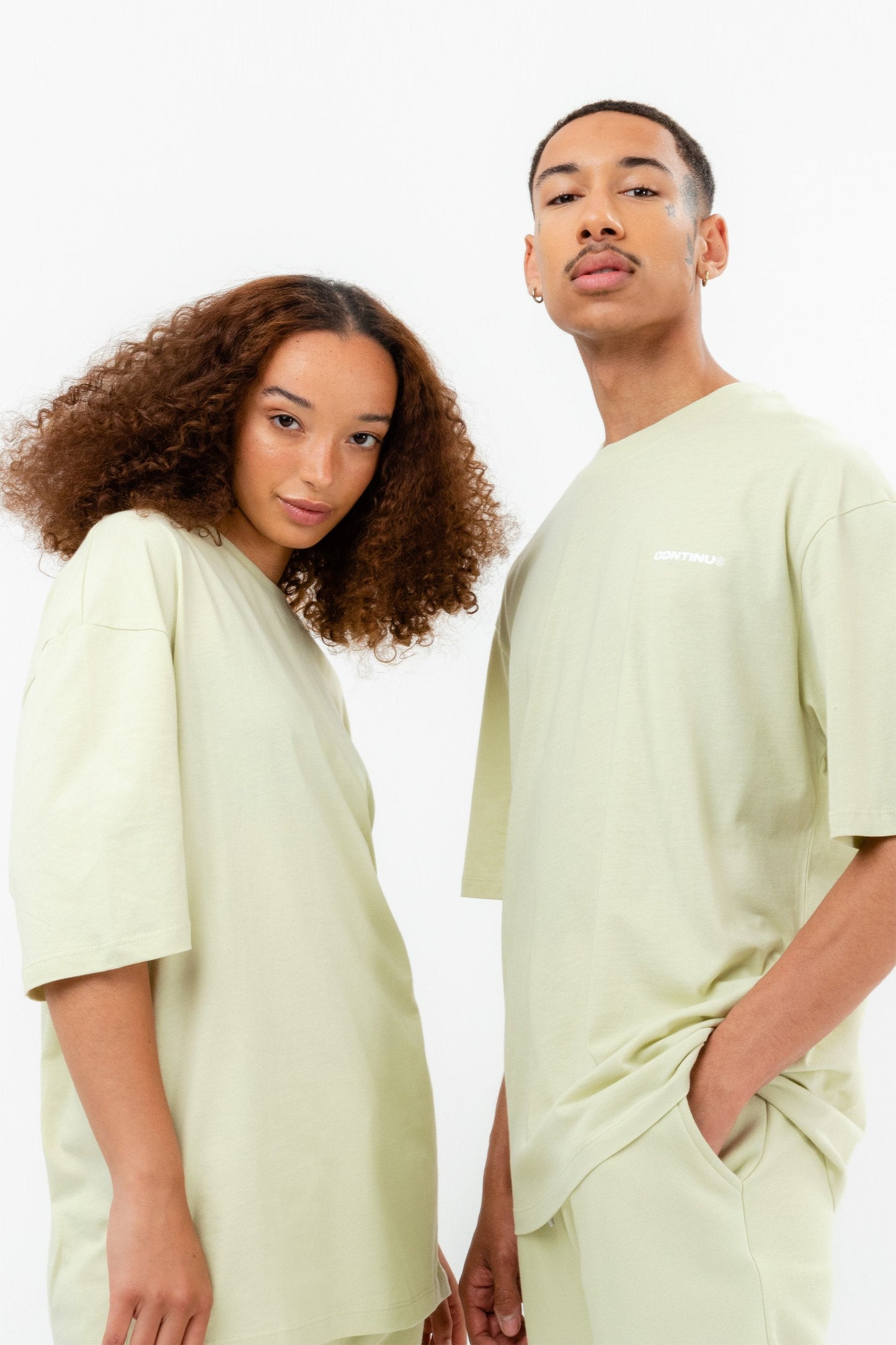 CONTINU8 LIGHT GREEN OVERSIZED T-SHIRT