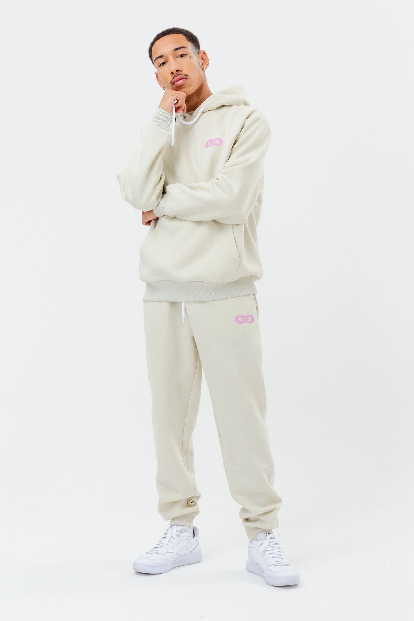 CONTINU8 IVORY OVERSIZED HOODIE