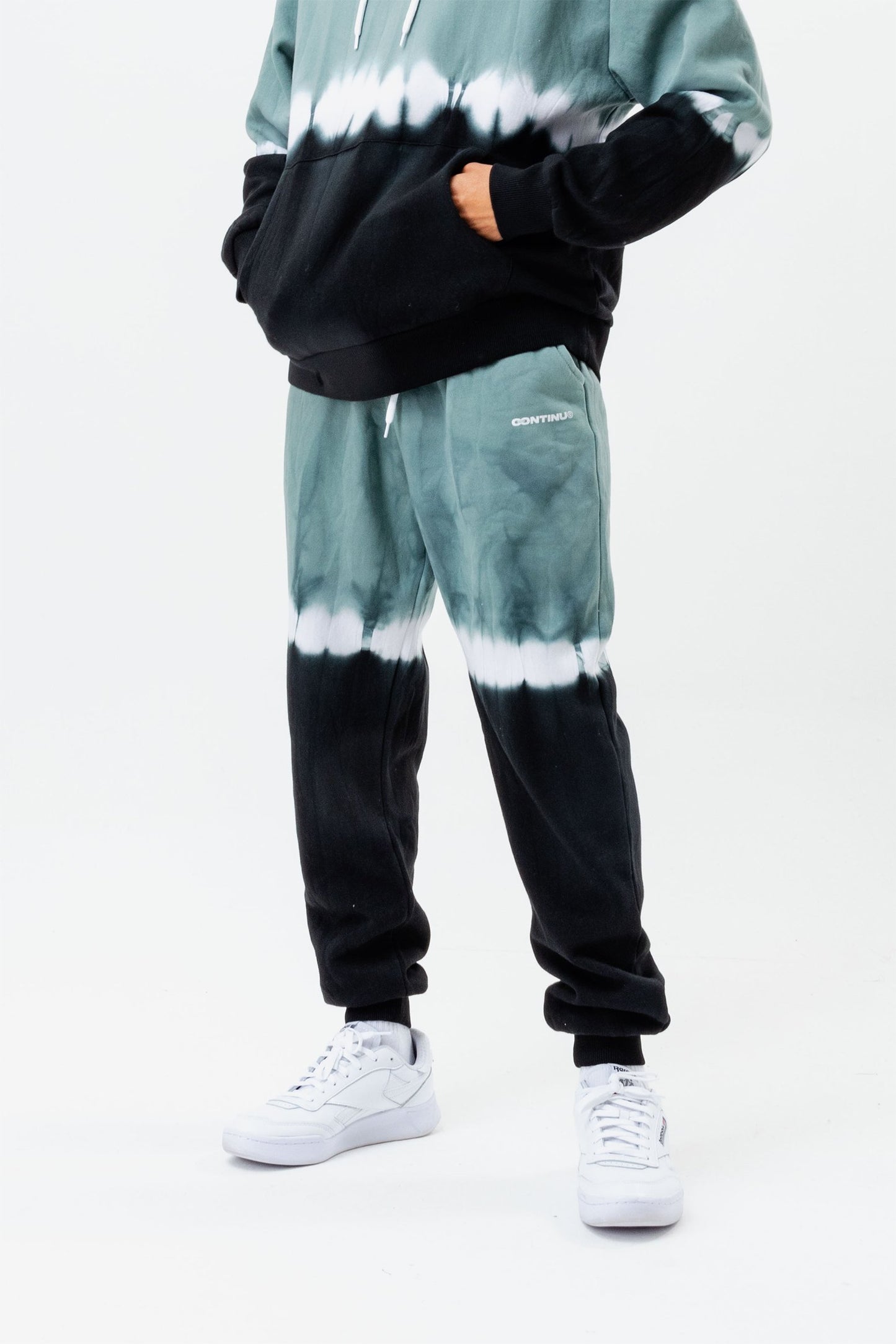 CONTINU8 GREEN PRINT JOGGERS