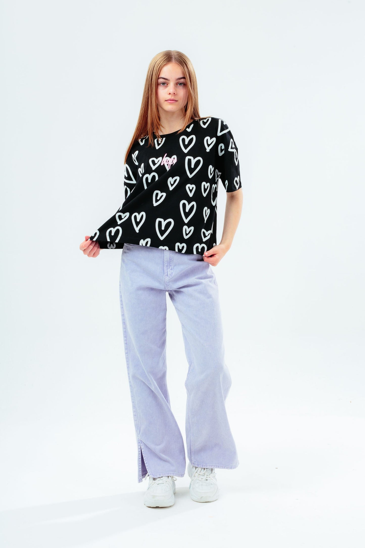 HYPE GIRLS BLACK SCRIPT HEART BOXY T-SHIRT