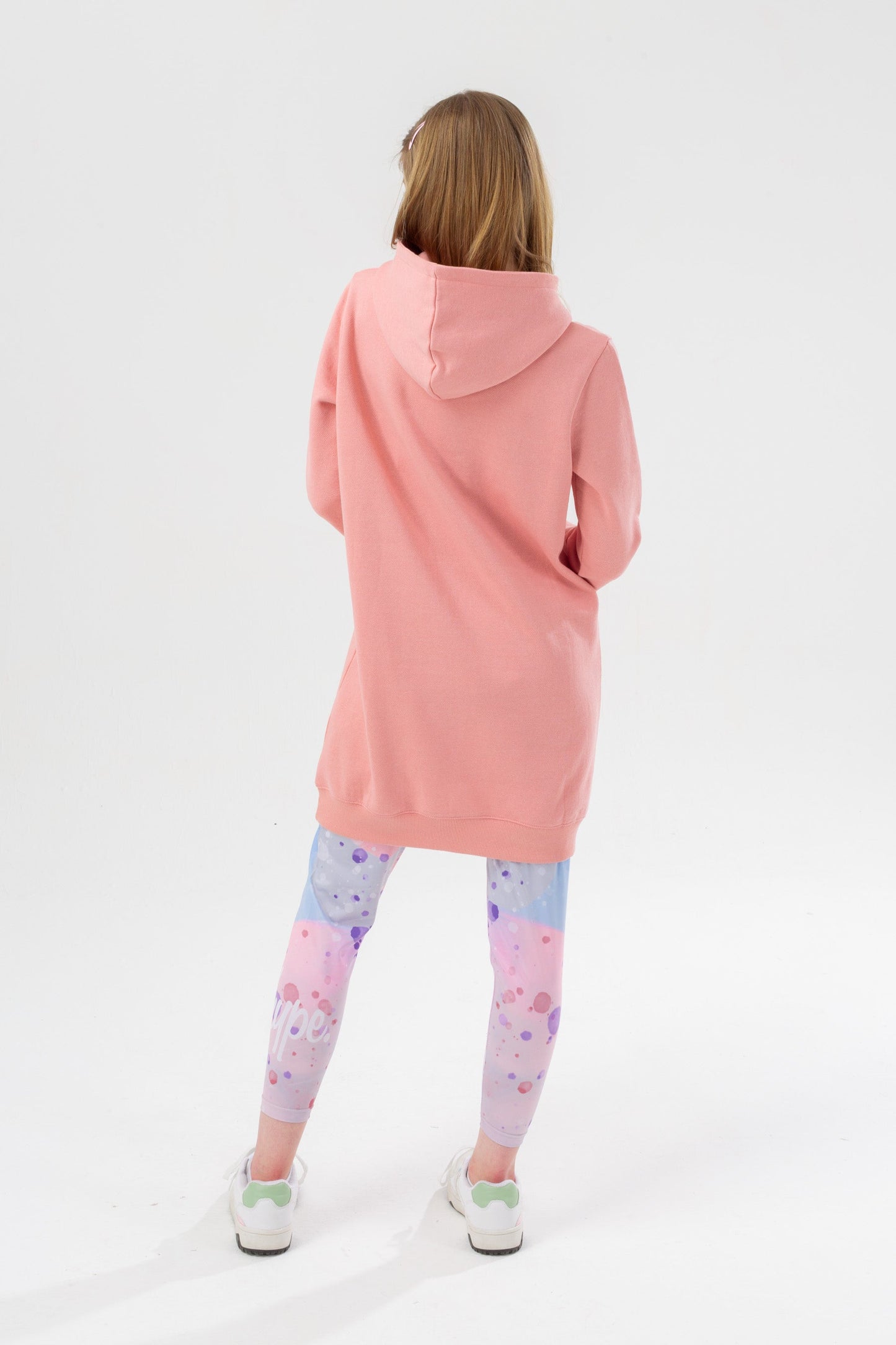 HYPE GIRLS NUDE MYSTIC CLOUDS SCRIPT LONGLINE HOODIE & LEGGINGS SET