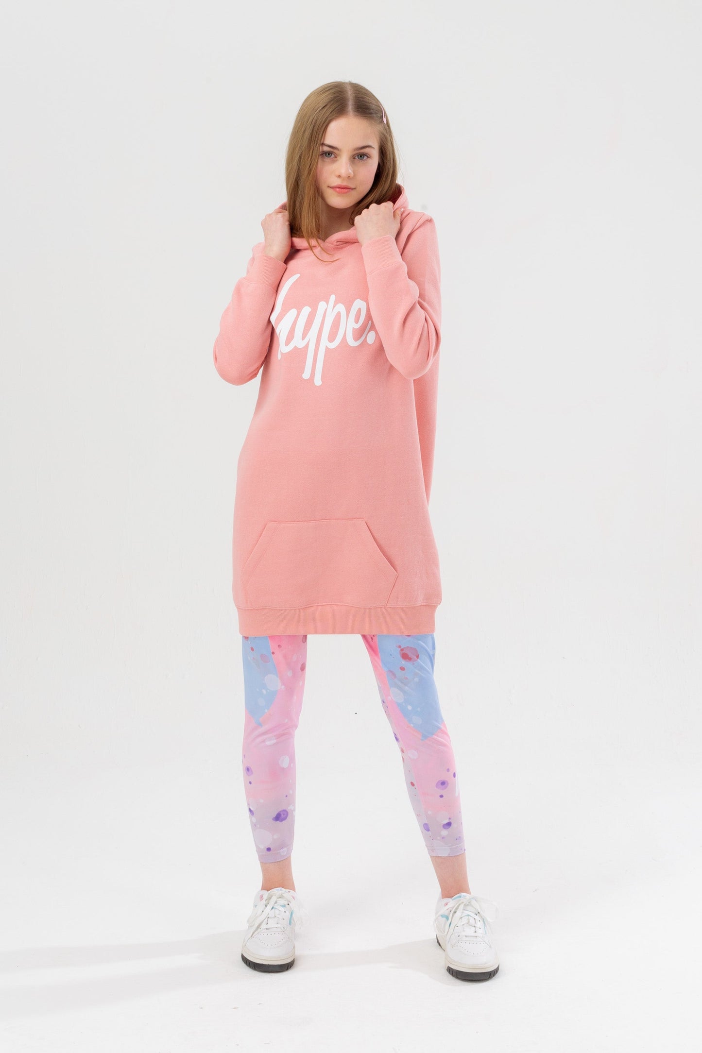 HYPE GIRLS NUDE MYSTIC CLOUDS SCRIPT LONGLINE HOODIE & LEGGINGS SET