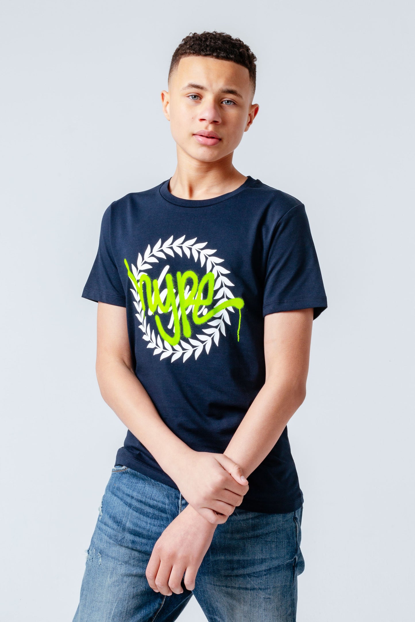 HYPE CREST TAG KIDS T-SHIRT