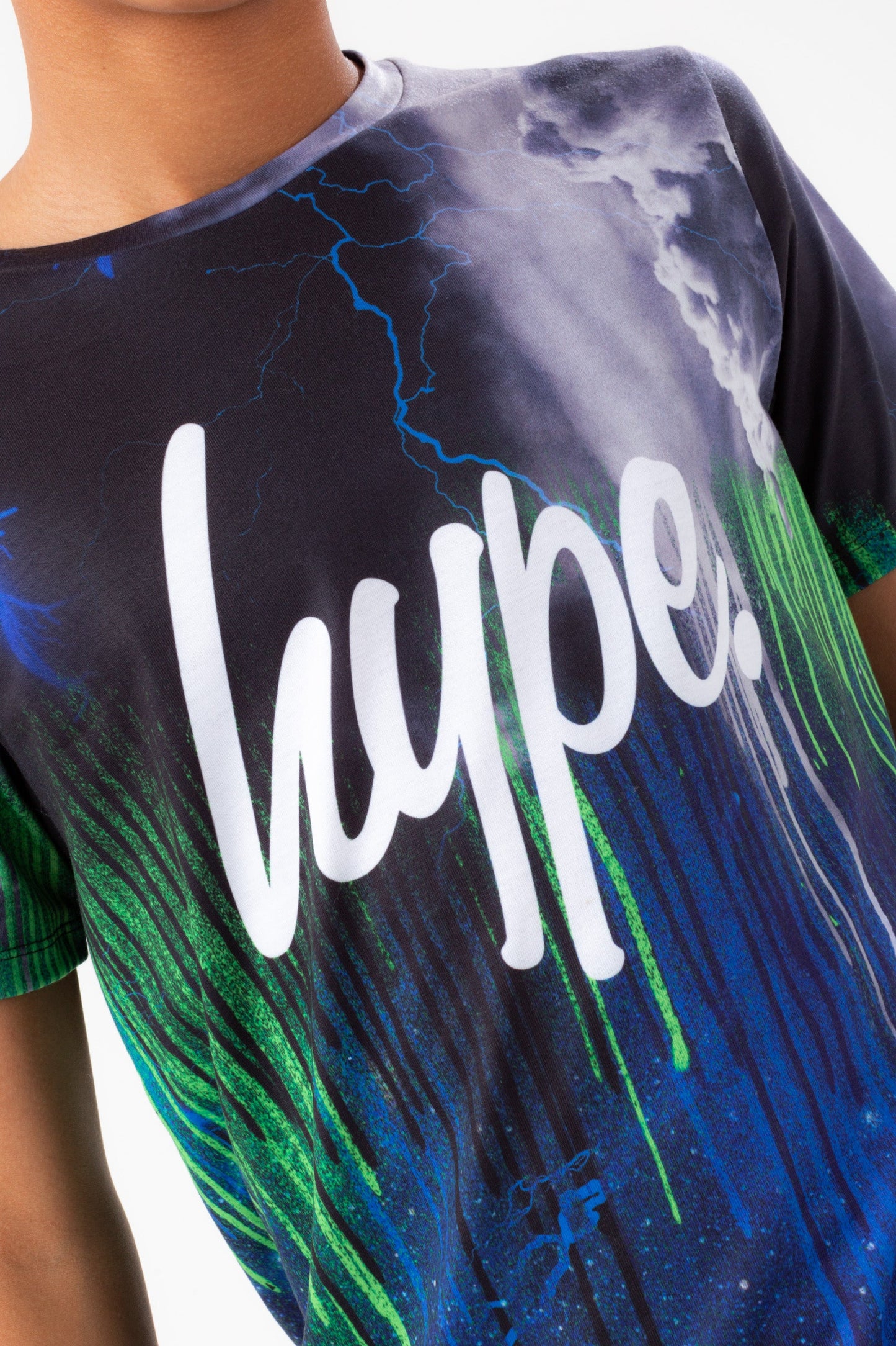 HYPE BOYS NAVY STORM DRIPS SCRIPT T-SHIRT