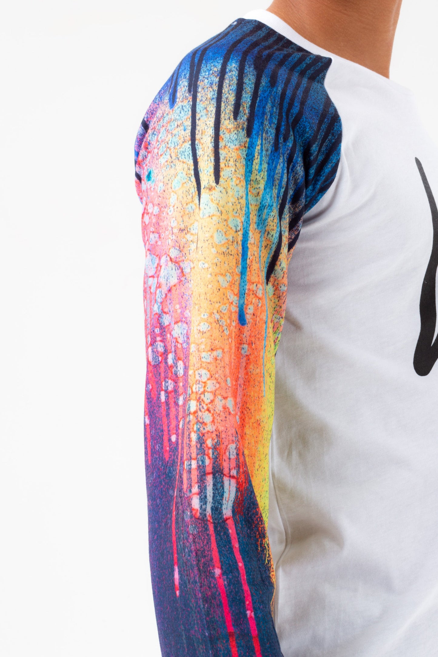 HYPE BOYS WHITE CONTRAST WATERCOLOUR DRIPS SCRIPT L/S T-SHIRT