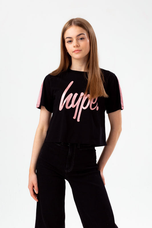 HYPE GIRLS BLACK PINK PANEL SCRIPT CROPPED T-SHIRT