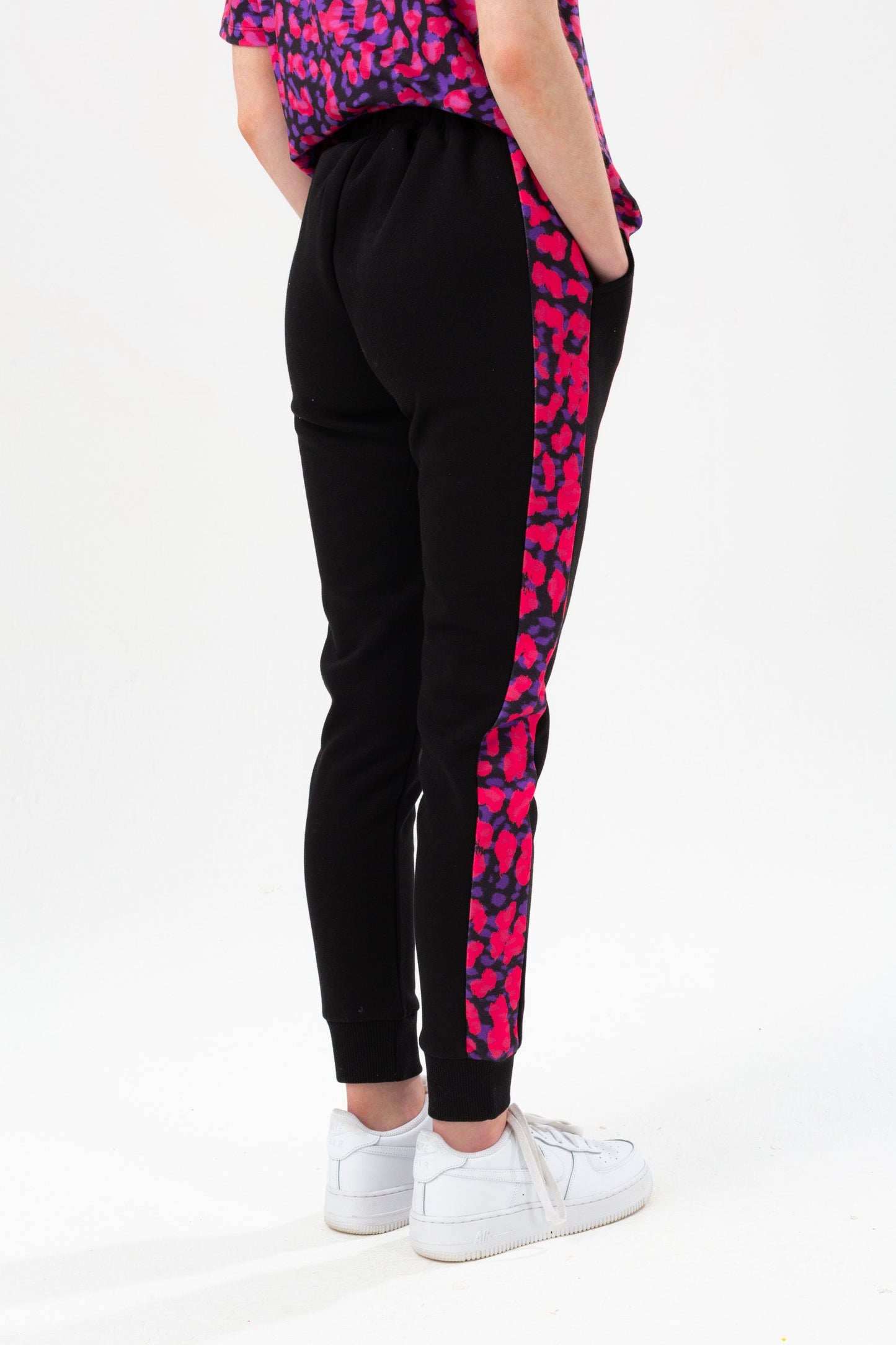 HYPE GIRLS BLACK NEON CHEETAH PANEL SCRIPT JOGGERS