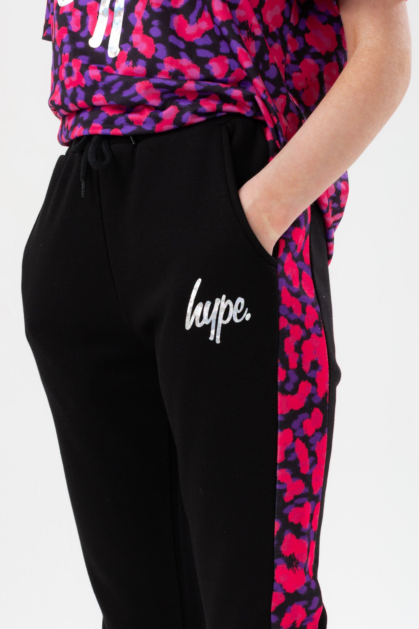 HYPE GIRLS BLACK NEON CHEETAH PANEL SCRIPT JOGGERS