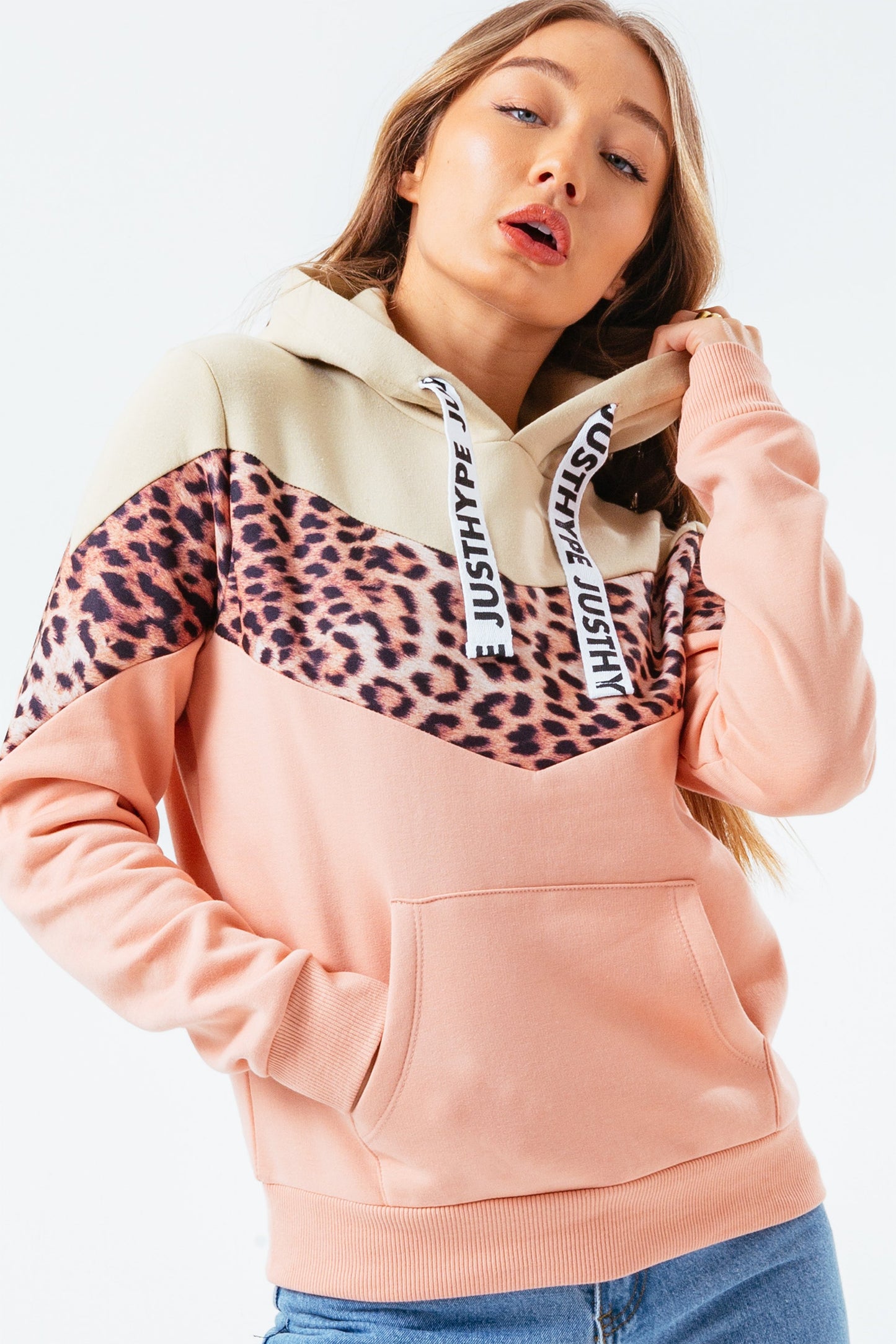 HYPE LEOPARD WOMEN'S PULLOVER HOODIE