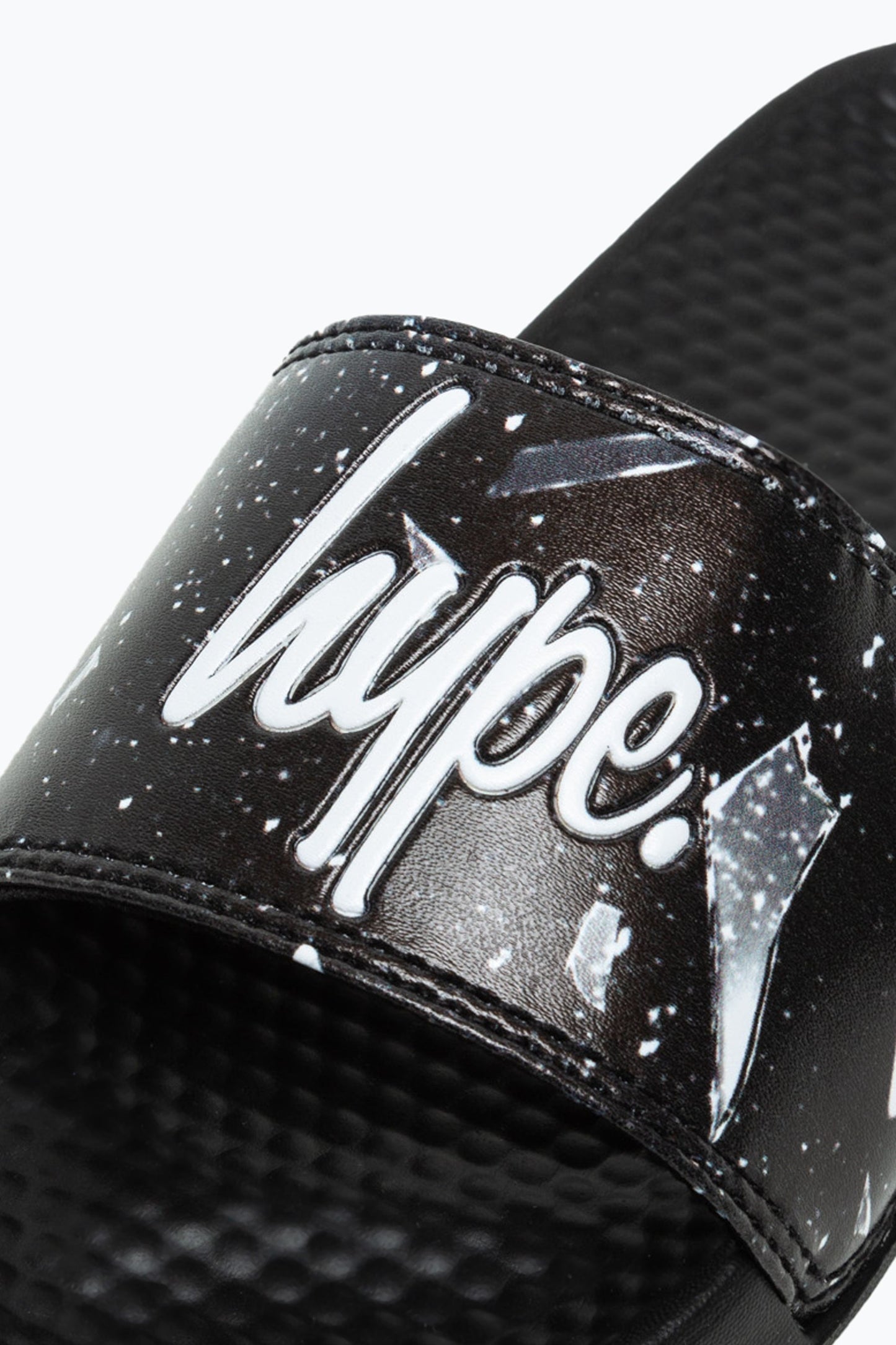 HYPE KIDS UNISEX BLACK EXPLOSION MINI SCRIPT SLIDERS