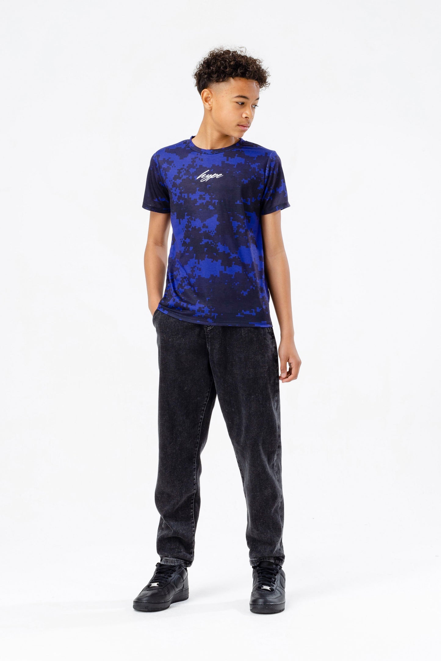 HYPE BOYS NAVY PIXEL CAMO SCRIBBLE T-SHIRT