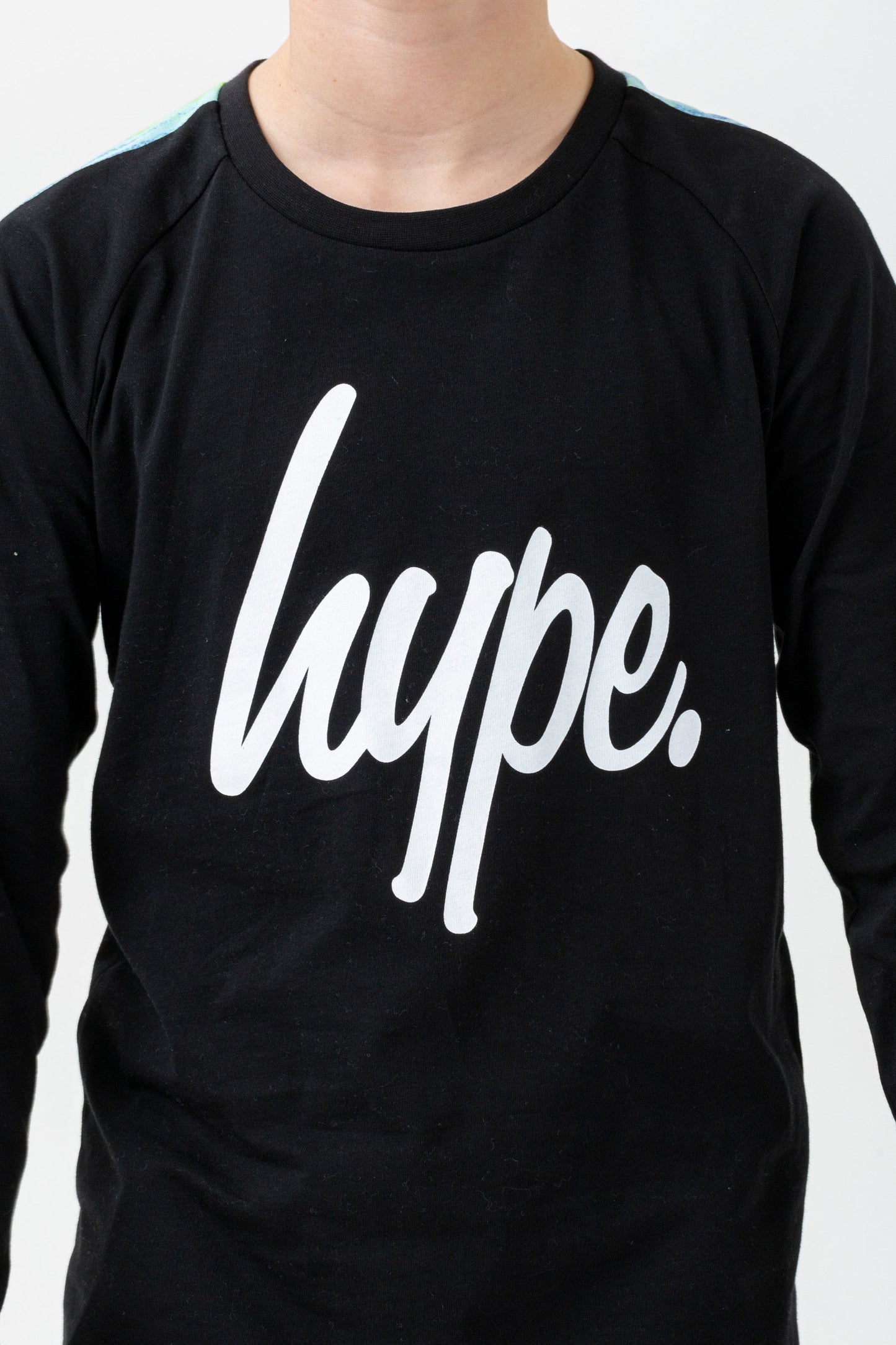 HYPE BOYS BLACK PACIFIC DRIPS SCRIPT L/S T-SHIRT