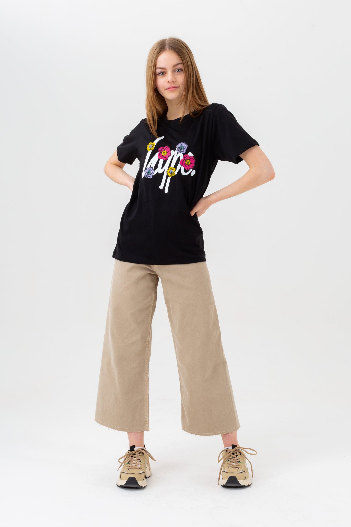 HYPE GIRLS BLACK FLOWER PATCH SCRIPT T-SHIRT