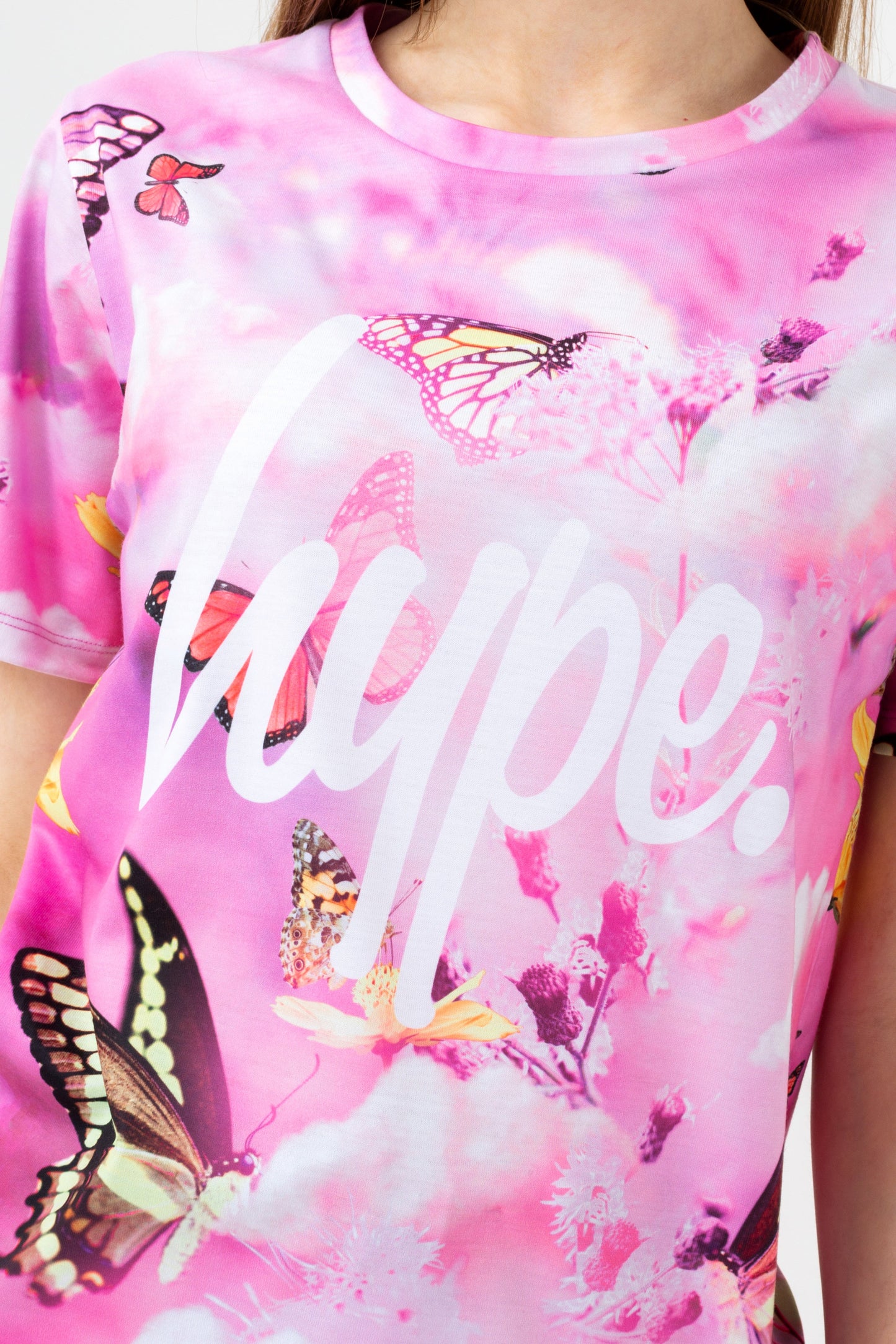 HYPE GIRLS PINK BUTTERFLY GARDEN SCRIPT T-SHIRT