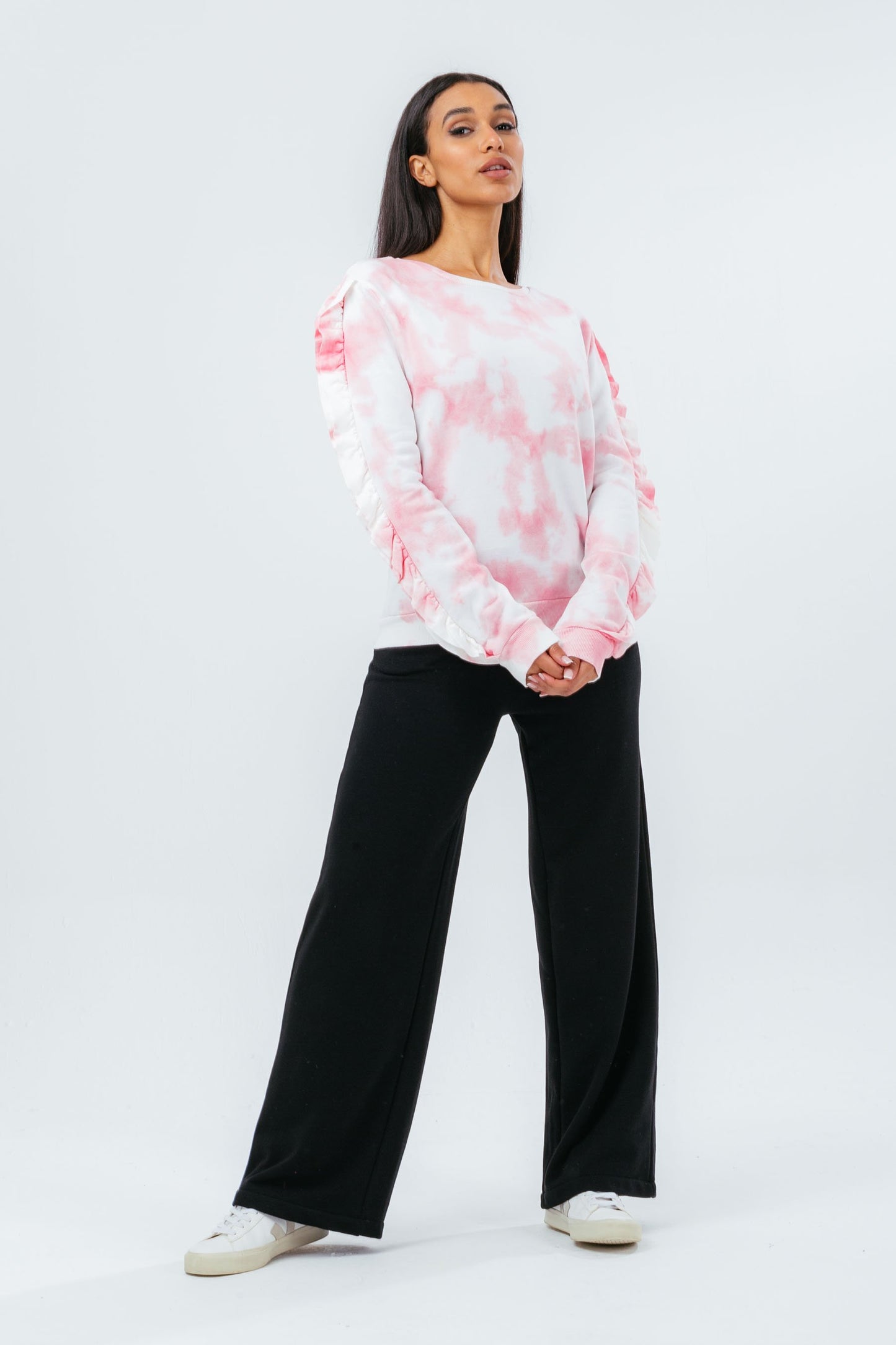 HYPE PINK DYE RUFFLE WOMEN'S CREW NECK