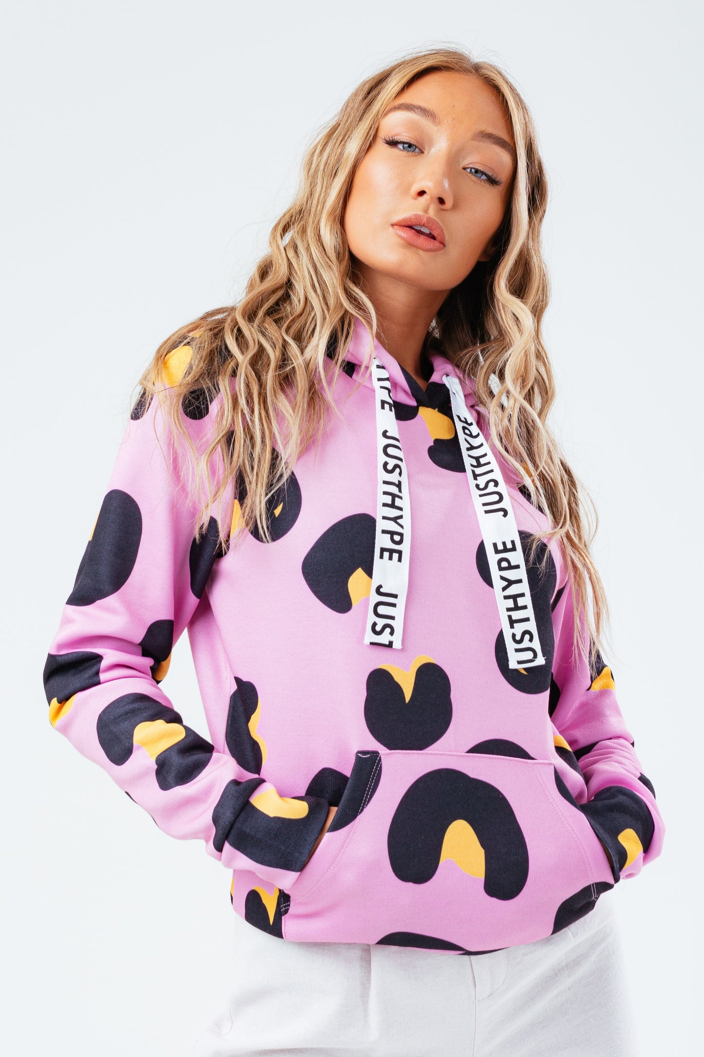 HYPE BIG LEOPARD WOMEN'S HOODIE