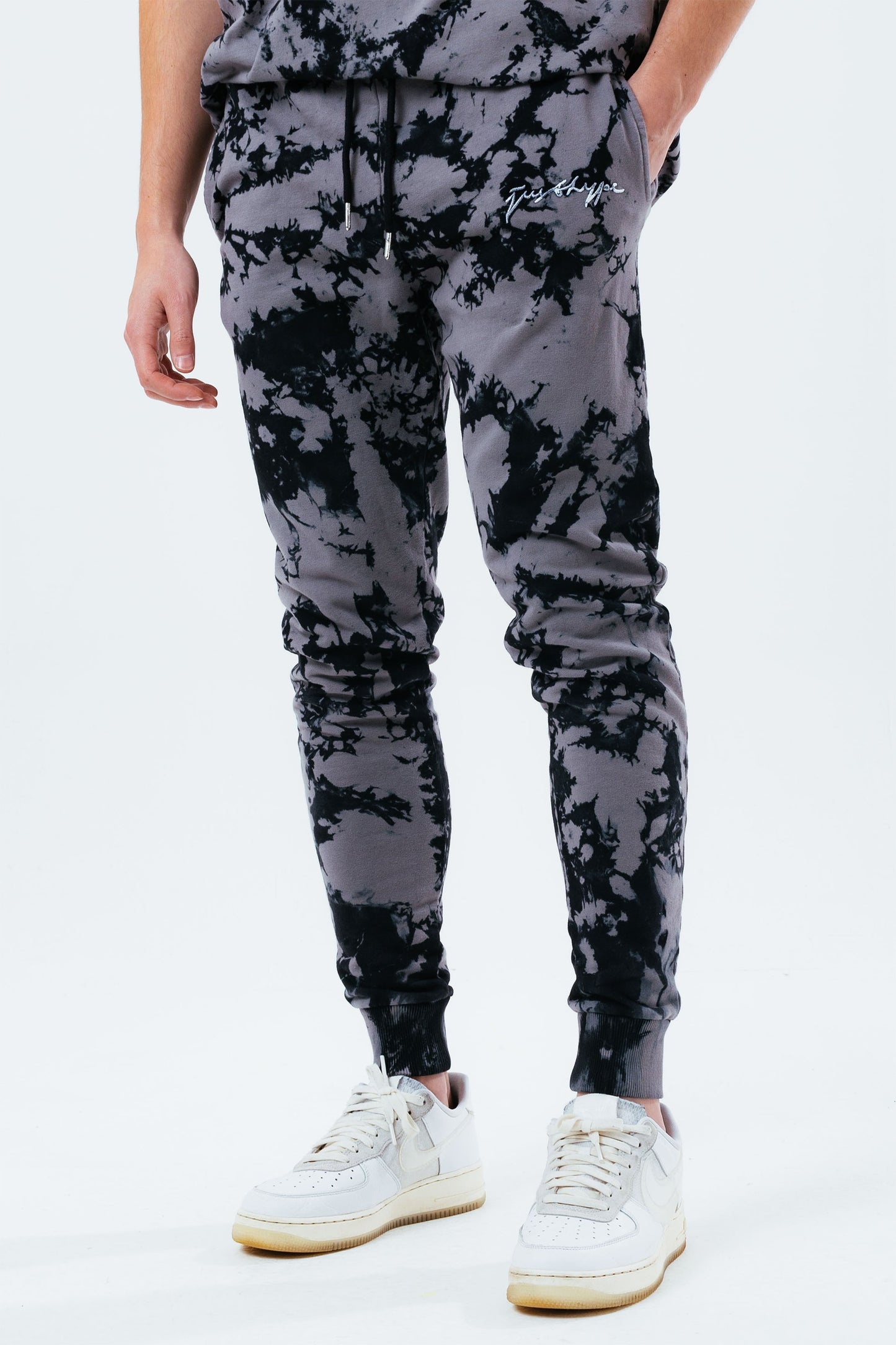 HYPE ACID WASH OVERSIZED SCRIBBLE MEN'S JOGGERS