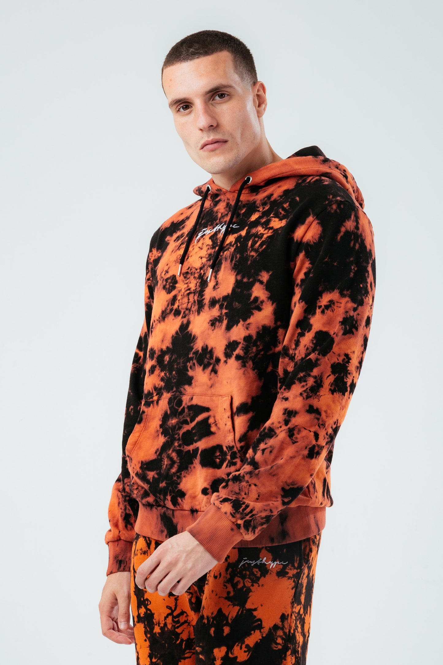 HYPE BLACK ORANGE TIE DYE MEN'S PULLOVER HOODIE